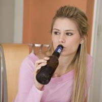 É cada vez mais comum a dependência de álcool entre adolescentes