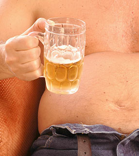 Consumo de álcool favorece a má alimentação, diz estudo