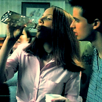 74% dos adolescentes experimentaram bebida alcoólica em casa