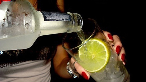 Os brasileiros estão bebendo mais, diz estudo da Unifesp