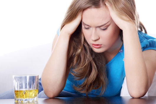 Efeitos do álcool no cérebro duram mais do que a ressaca