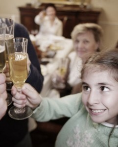Quanto mais cedo o contato com a bebida, mais chances de alcoolismo na vida adulta