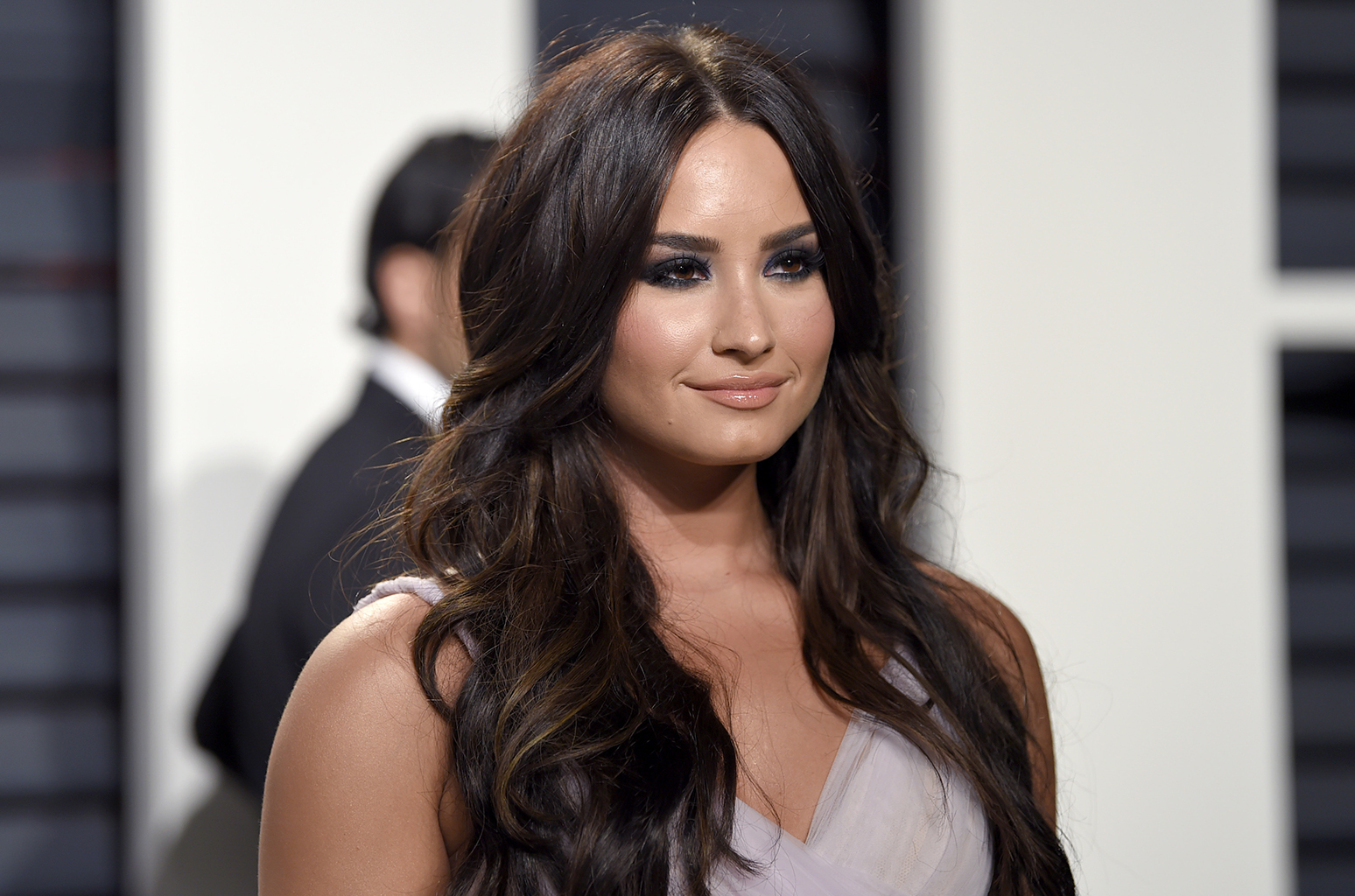 Demi Lovato desabafa sobre uso de cocaína e alcoolismo: ‘Todo dia é uma batalha’